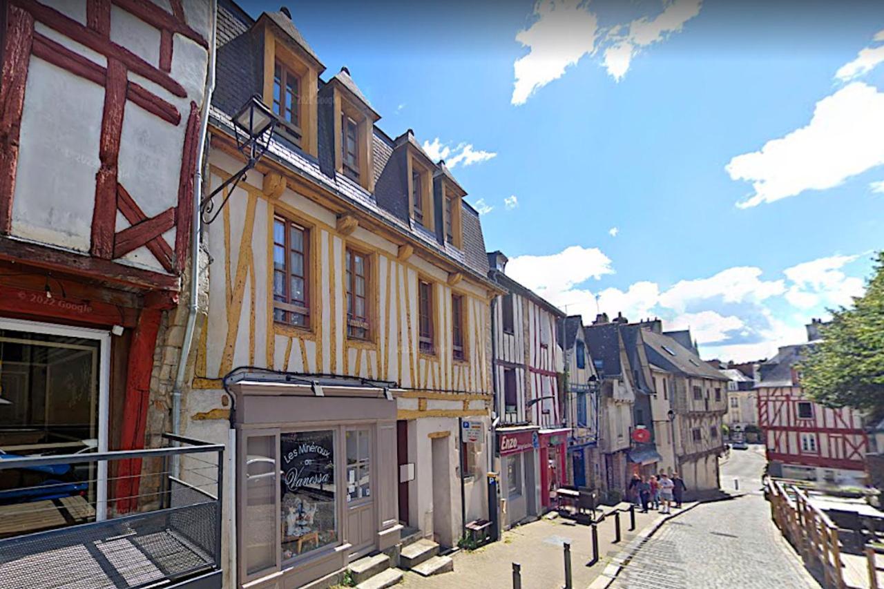 Studio De Caractere Du Centre Historique De Vannes Apartment Exterior photo